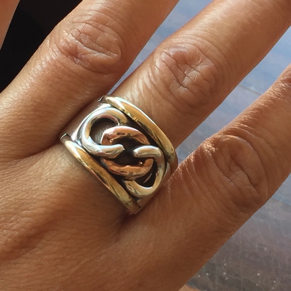 Ring - Picture 3 of 4